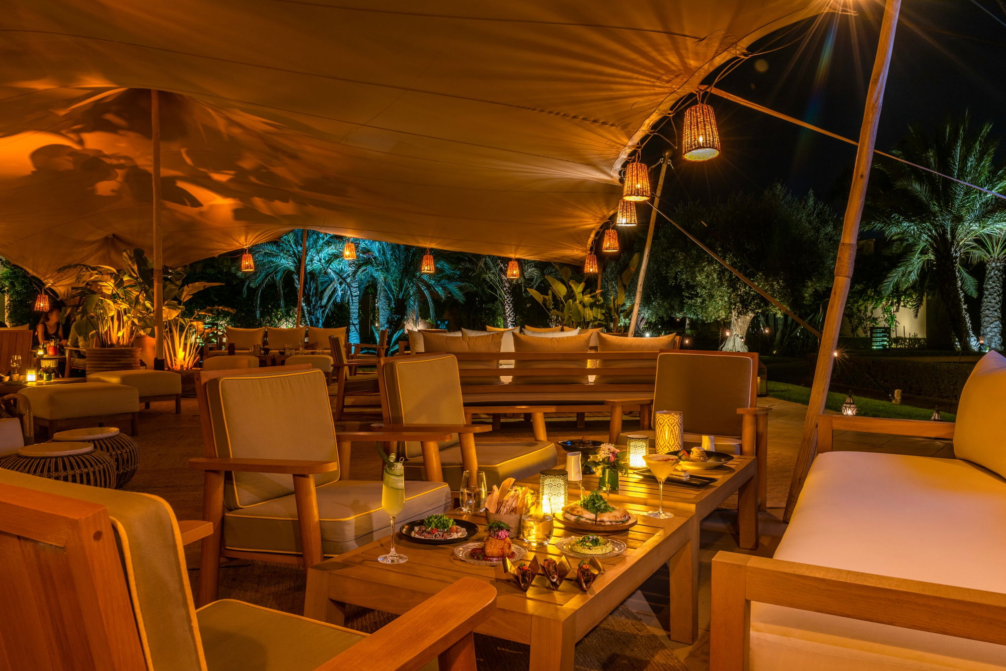Mandarin Oriental bars 1