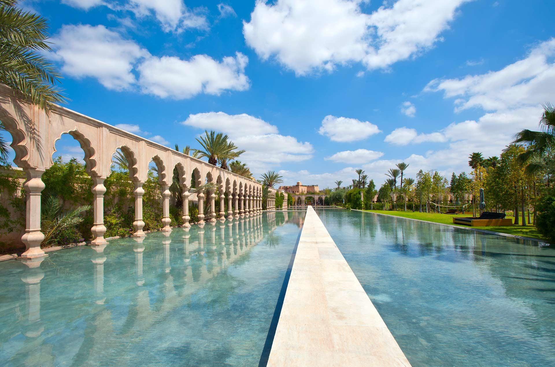 Palais Namaskar 22