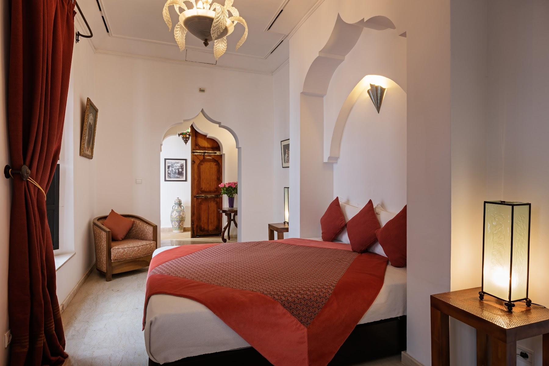 Riad Azzar 18