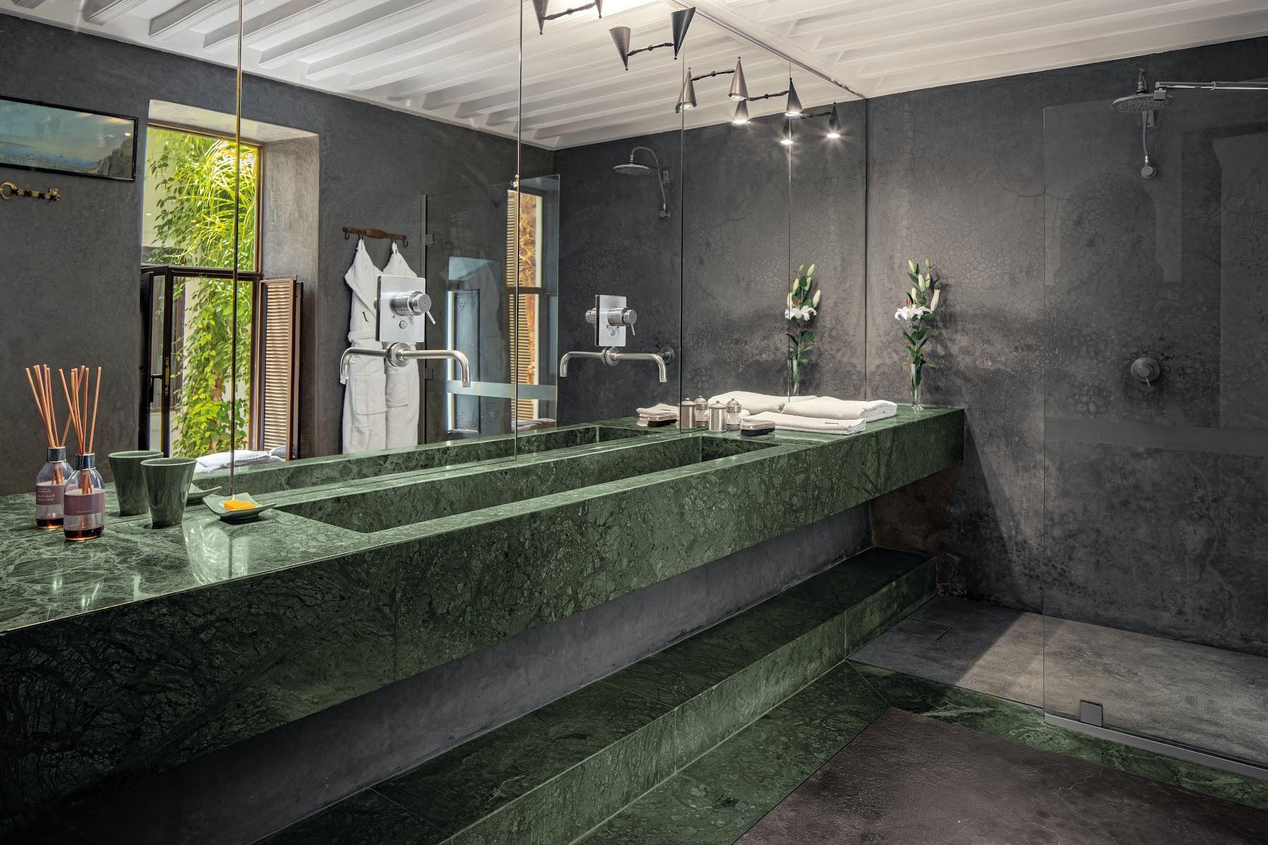 Riad Jaaneman 18