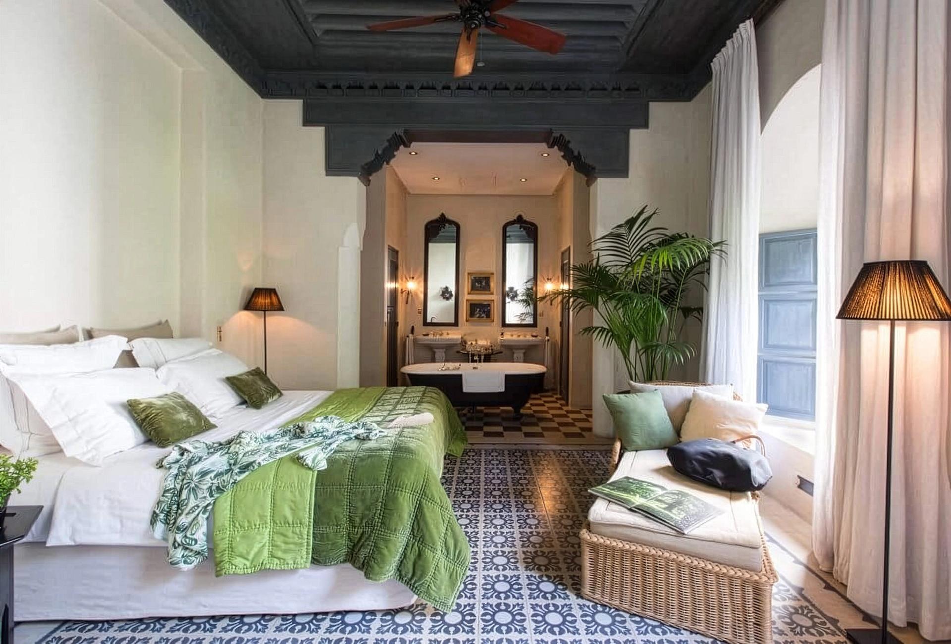 Riad Tarabel 4