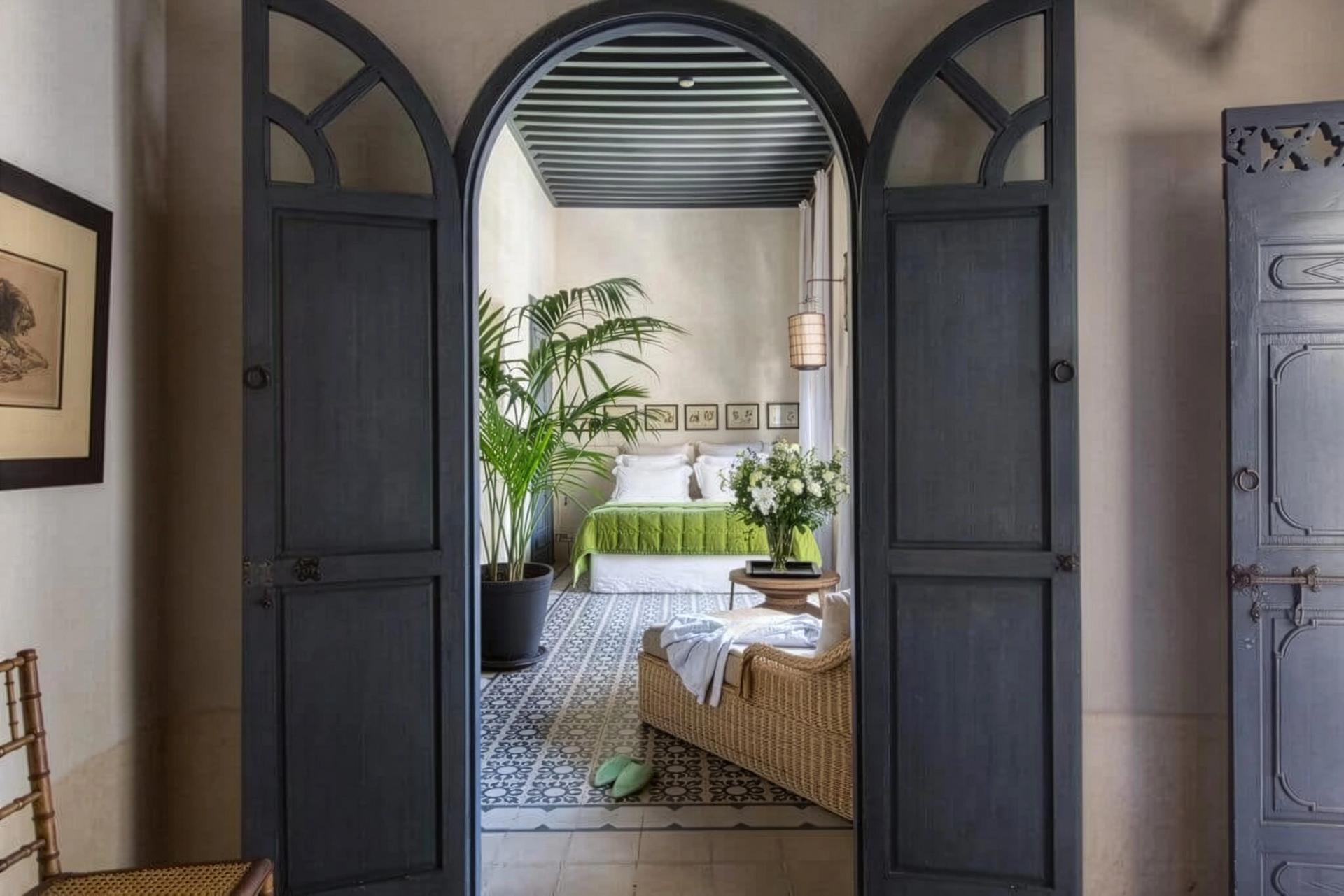 Riad Tarabel 11