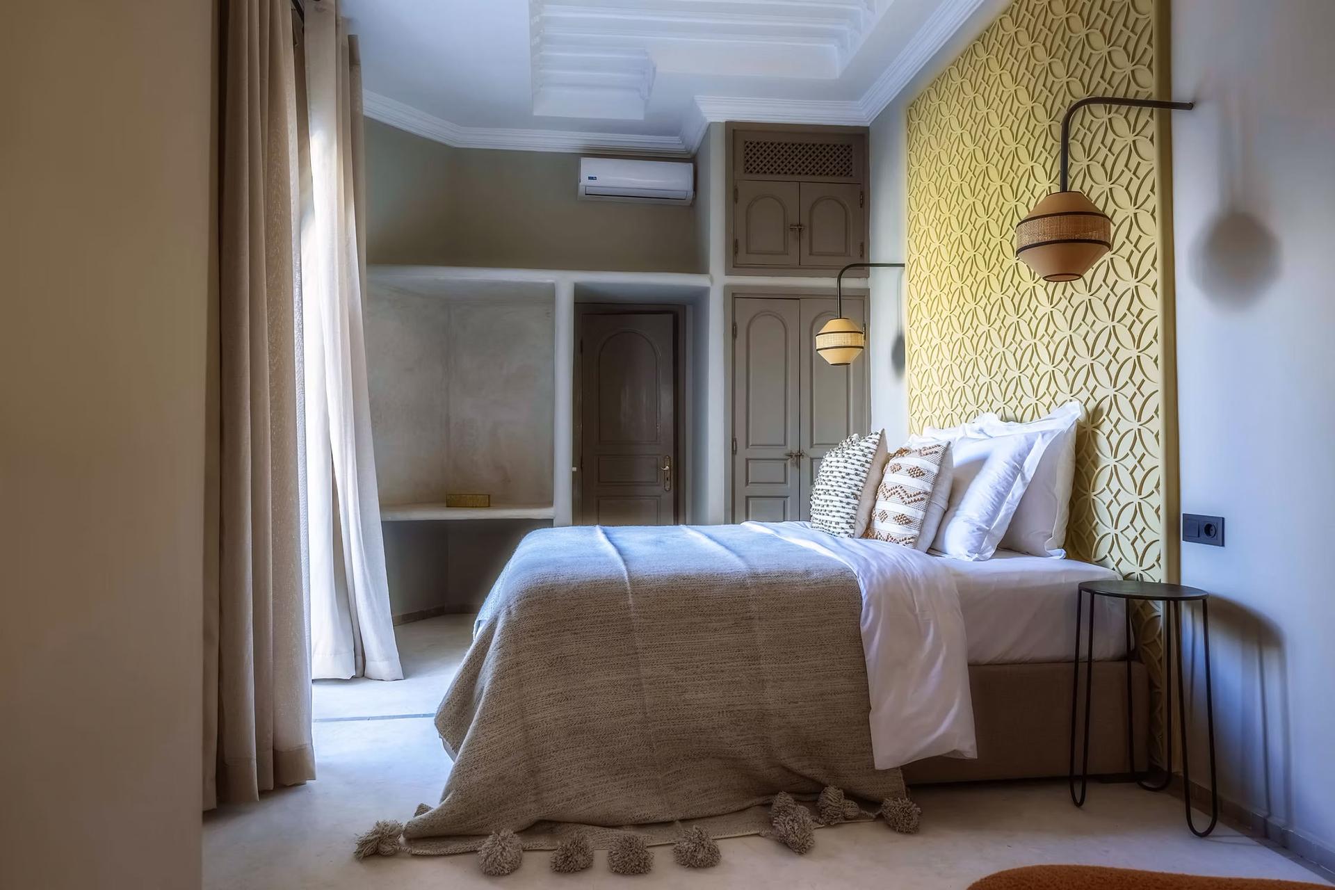 Riad XO 19