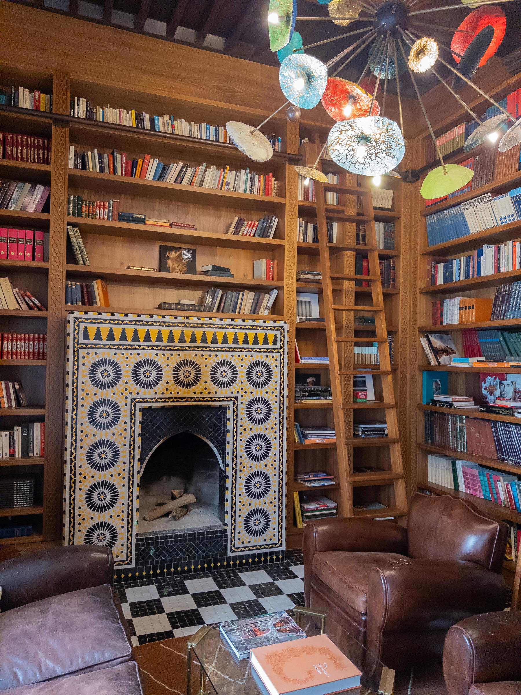 The library at IZZA