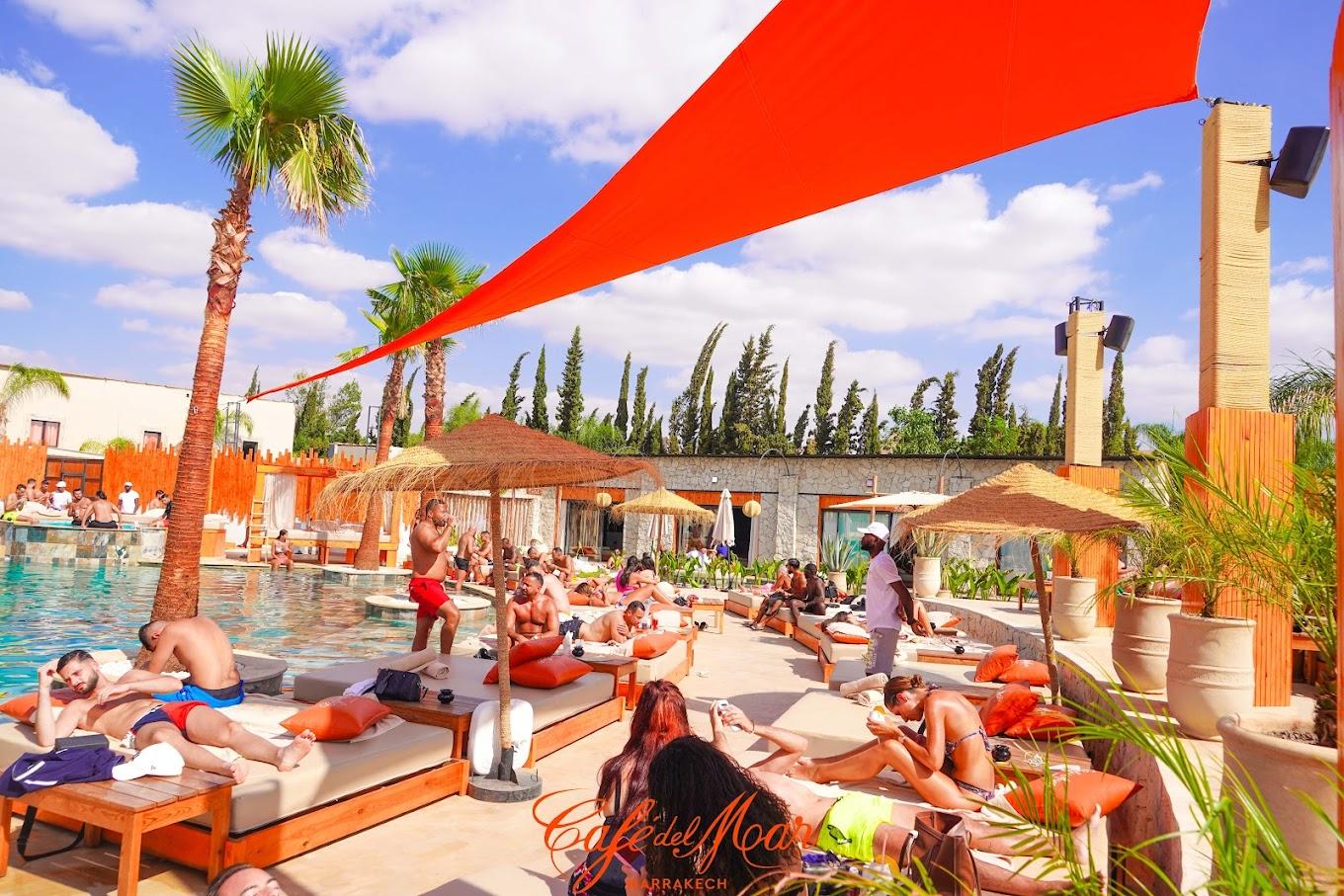 Café del Mar 10