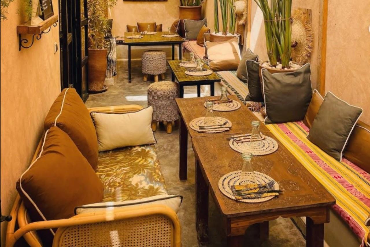 Azalai urban souk 7