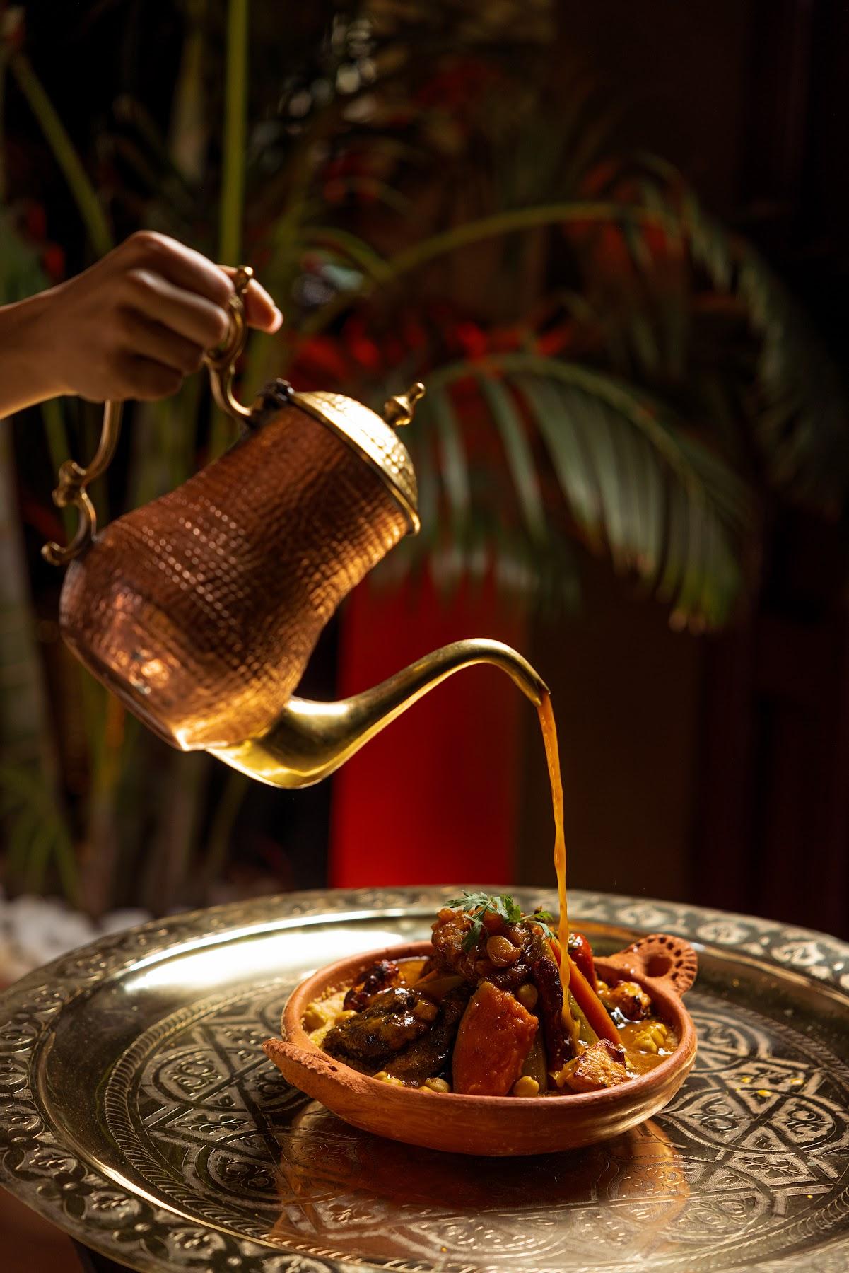 Azar Restaurant 15
