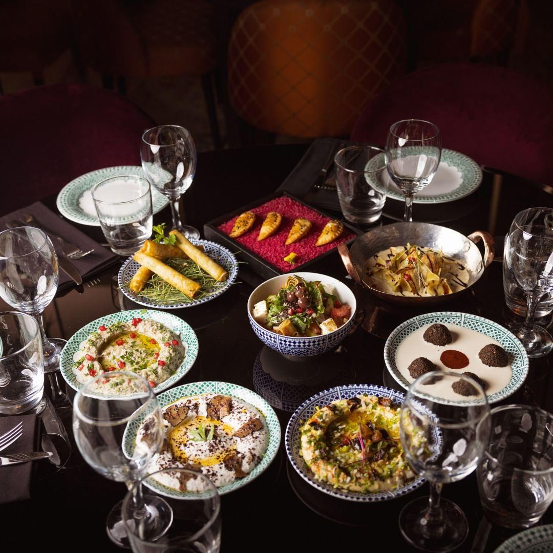Azar Restaurant 24