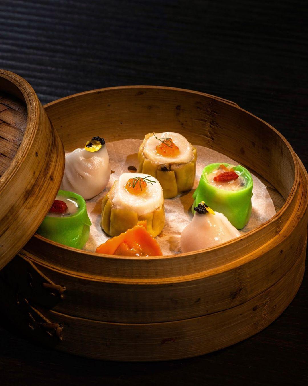 Ling Ling - Mandarin Oriental 8