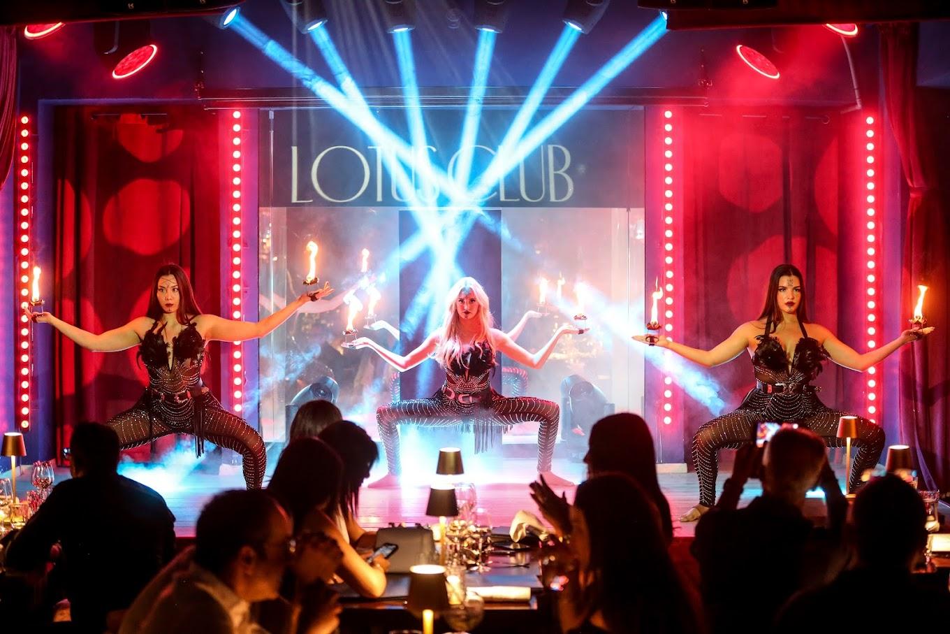 Lotus Club 19