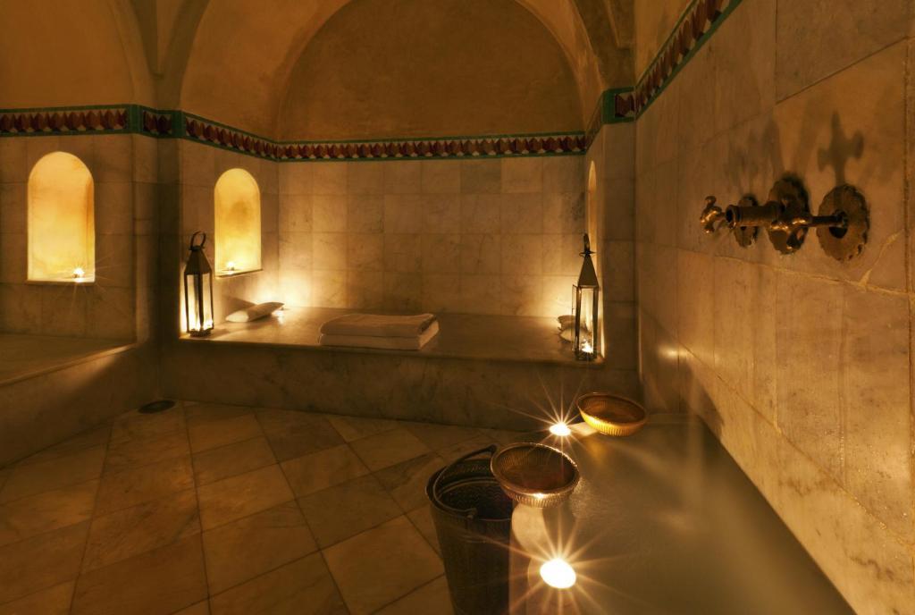 Le Farnatchi Spa 13